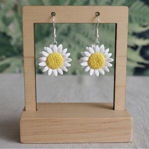 Daisy Flower Dangle - Handmade Earrings - Cottagecore Boho - White